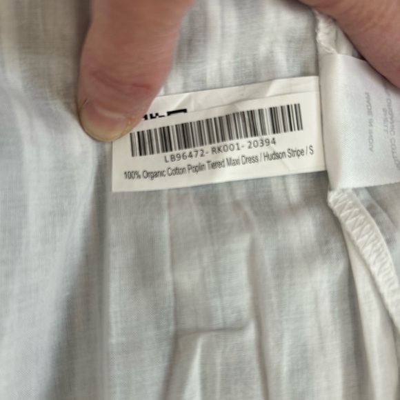 Quince 100% Organic Cotton Poplin Tiered
Maxi Dress Hudson Stripe Small NWT - Picture 10 of 13